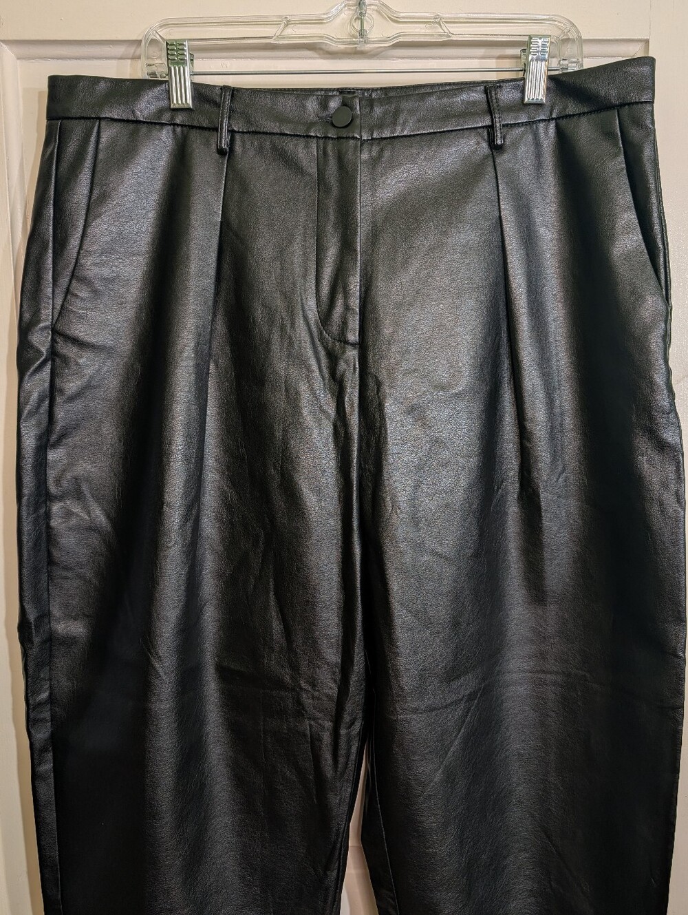 NWT SETA Apparel XXL Black Faux Leather Baggy Cropped Pants - Picture 3 of 9